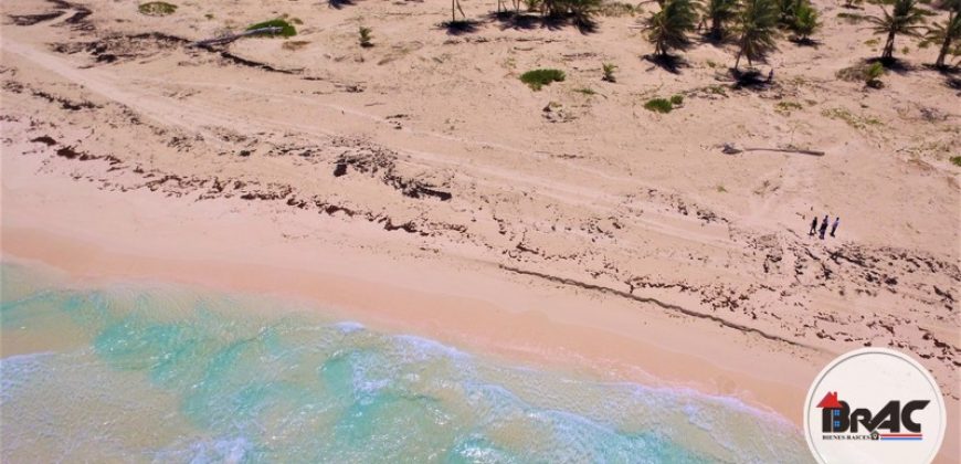 Hermosa Playa Arena Gorda Macao en Venta