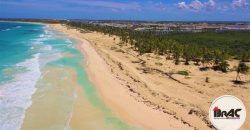 Hermosa Playa Arena Gorda Macao en Venta