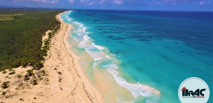 Hermosa Playa Arena Gorda Macao en Venta
