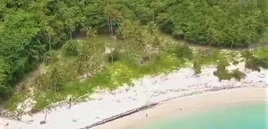 Terreno con playa en venta en Samaná República Dominicana