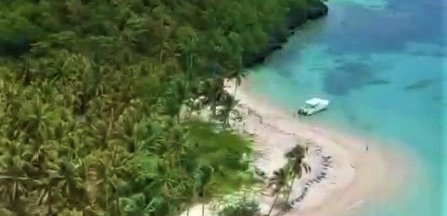 Terreno con playa en venta en Samaná República Dominicana