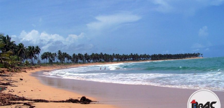 Hermosa Playa en Venta La Vacama