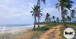 Hermosa Playa en Venta La Vacama