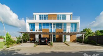 Casas Las Colinas Town House Higüey